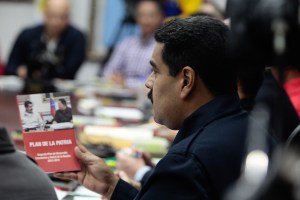 Maduro criticó los “grandes egos” de “algunos compañeros”