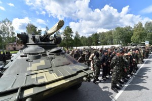 La Otan está alarmada por las armas pesadas  y sofisticadas de los separatistas en Ucrania