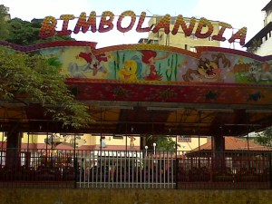 Accidente en parque Bimbolandia dejó seis niños y un adulto heridos (Tuits)