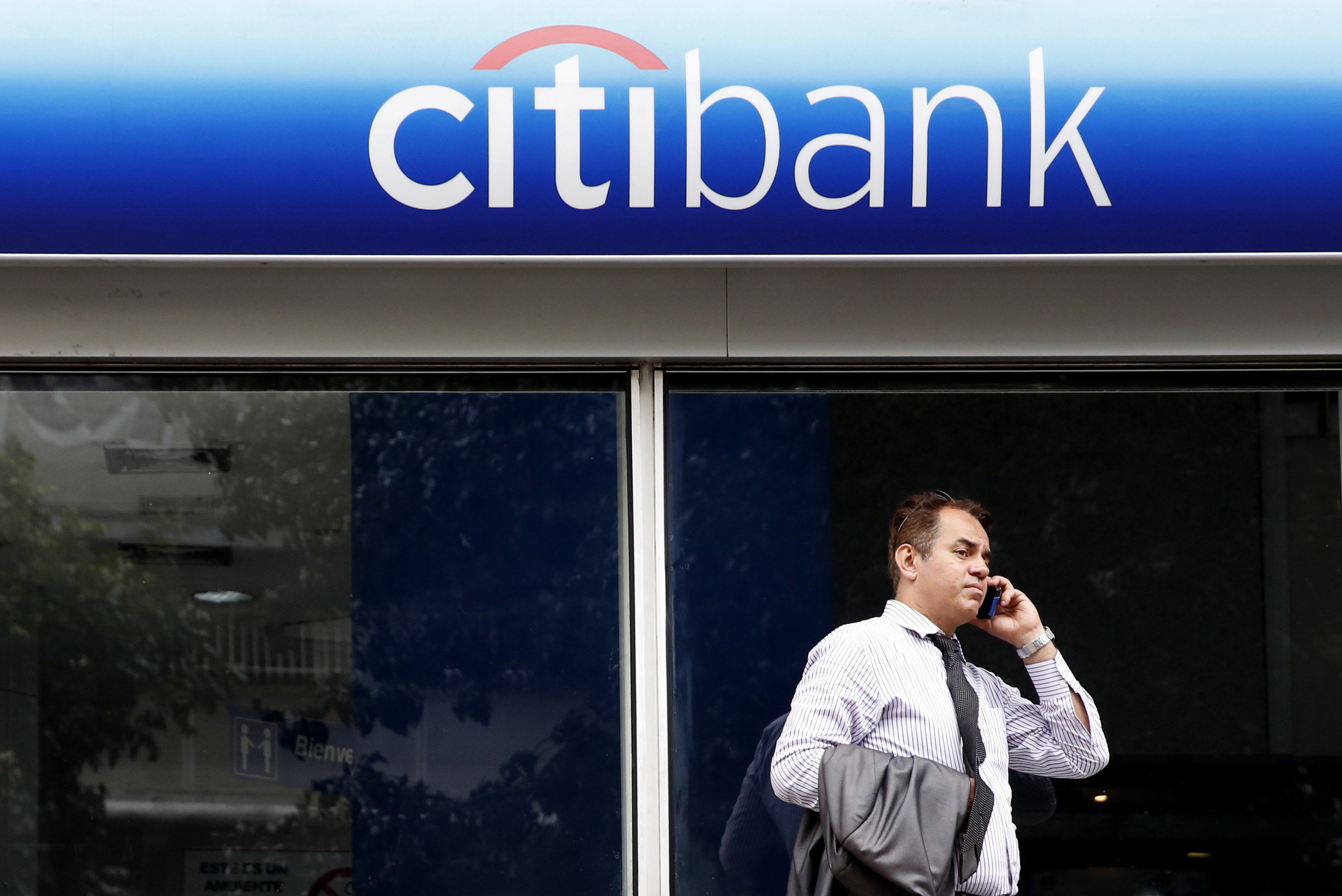 Banco Central argentino enviará el lunes inspectores a filial local de Citibank
