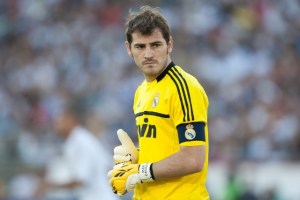 Iker Casillas ya está en Oporto (FOTOS)