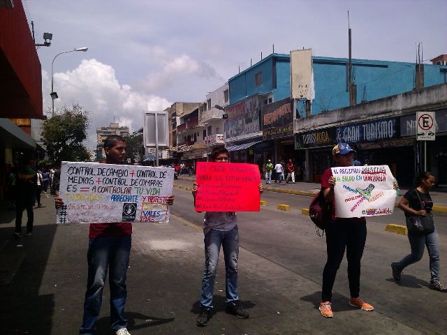 Estudiantes protestaron en el centro de Barquisimeto