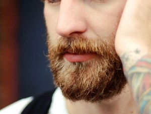 Polémica en Filadelfia por norma que prohíbe las barbas largas