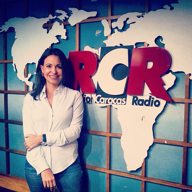María Corina Machado ahora tiene programa de radio