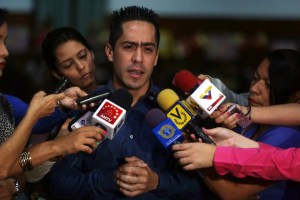 Madre de Robert Serra quiere que “El Colombia” diga la verdad