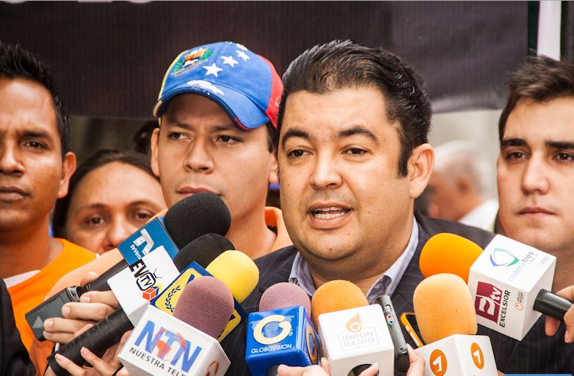 Defensa de López: Estado venezolano no tiene otra opción que acatar el dictamen de la ONU