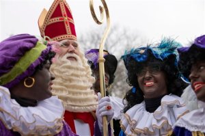 Holanda debate racismo en ayudante de Santa Claus, Pedro El Negro