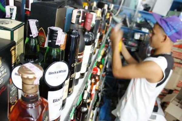 Ventas de licores han caído 40% por obligación de marcaje de precios