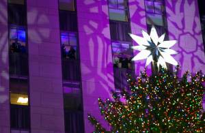 Se iluminó el árbol del Rockefeller Center (Fotos)