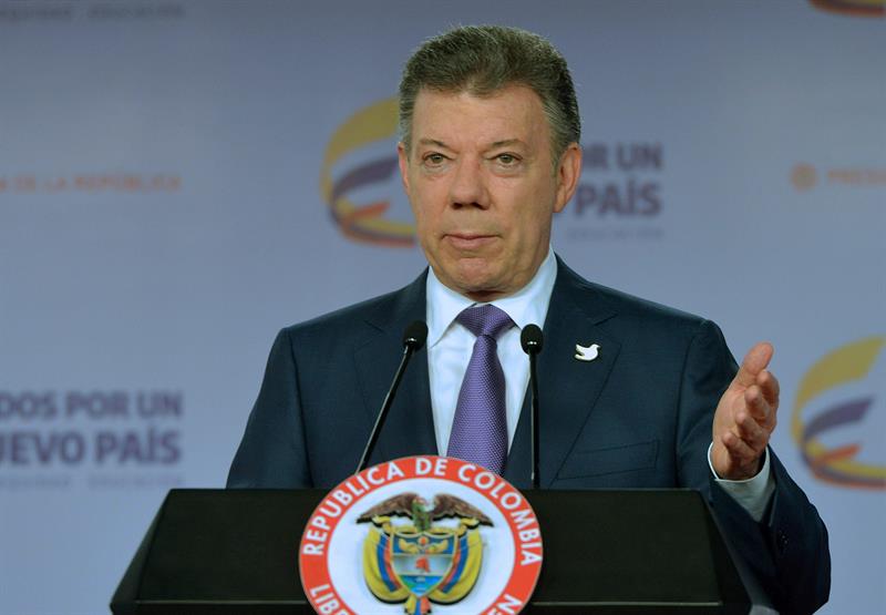 Santos invita a los colombianos a luchar contra la corrupción