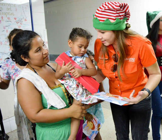 Voluntad Popular repartió felicidad a cientos de niños enfermos (Fotos)
