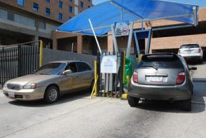 Suspenden aumento de tarifas en estacionamientos