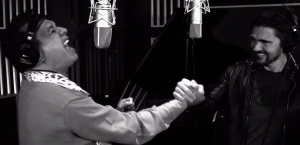 Juan Gabriel y Juanes se unen para cantar la emblemática “Querida” (Video)