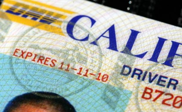Miles de indocumentados en California ya pueden sacarse la licencia de conducir