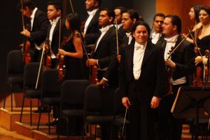 Orquesta Sinfónica Simón Bolívar inició gira por Europa
