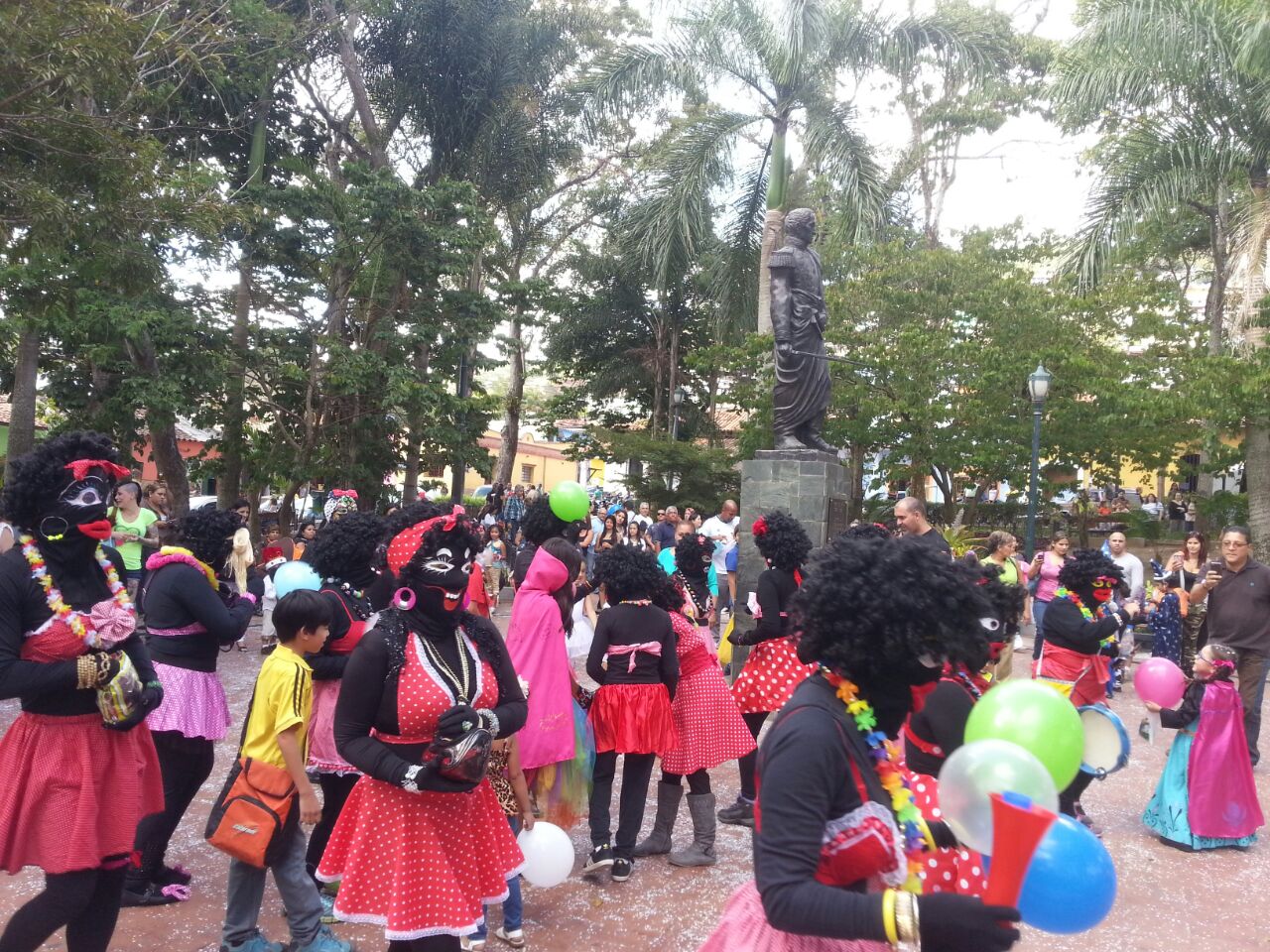 Más de 2 mil personas celebraron el Carnaval en El Hatillo