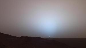 Contempla la puesta de Sol desde… Marte (Video)