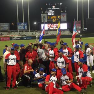 Cuba confirma fuga de tres beisbolistas del campeón de Serie del Caribe