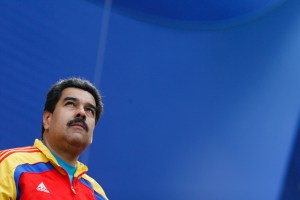 Simultáneo a las revelaciones de la Fiscal, Maduro muestra su indignación por Twitter