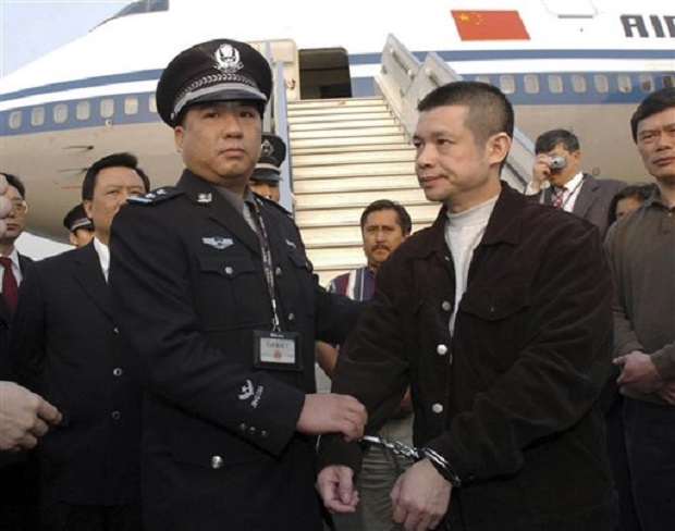 China revela cómo sigue la pista de criminales fugitivos por todo el mundo