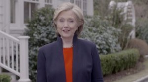 Hillary Clinton, candidata a la Casa Blanca, sale al reencuentro de estadounidenses