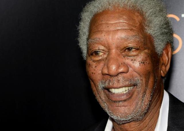 Morgan Freeman confiesa que come, toma y fuma marihuana