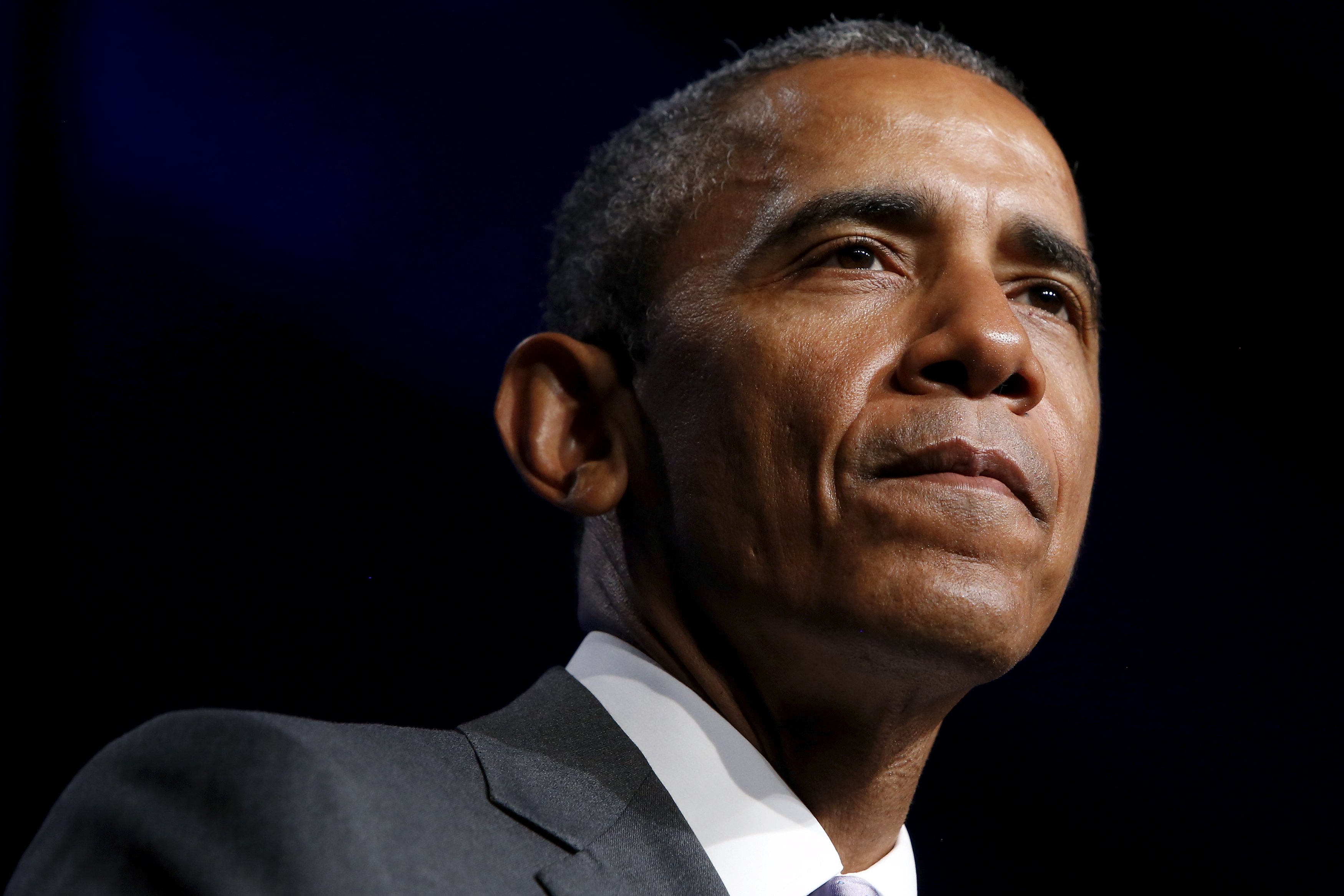 Obama expresa enorme tristeza e indignación por tiroteo en una iglesia