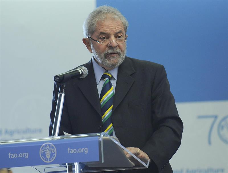 Constructora investigada en caso Petrobras realizó donaciones a instituto de Lula