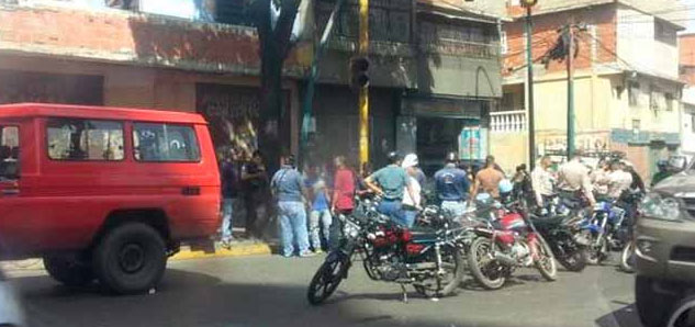 Ultiman a transportista en el oeste de Caracas