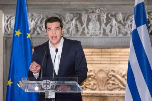Tsipras confía en que podrá responder a exigencias de acreedores antes del domingo