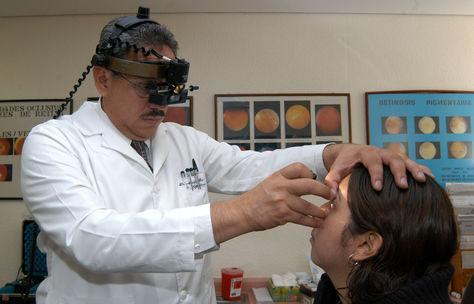 Científicos diseñan estimulador que revierte pérdida de visión por retinosis