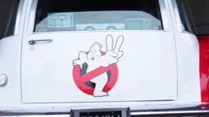 Nerdgasmo: Gasta un dineral para transformar su auto en el de los “Cazafantasmas” (Fotos)