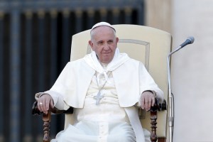 Papa Francisco: Los divorciados no están excomulgados, son parte de la Iglesia
