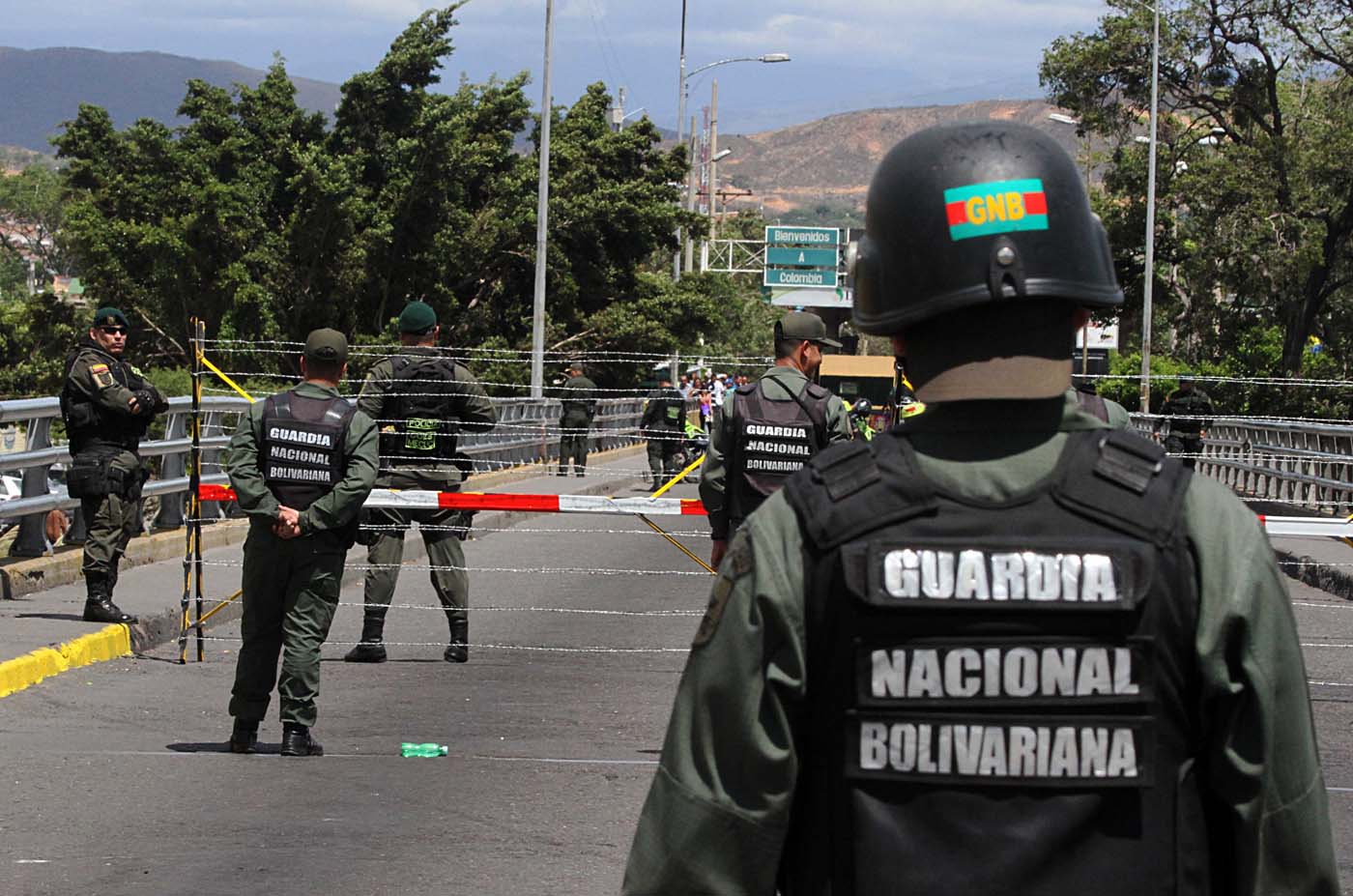 ¿Qué implica el estado de excepción decretado por Maduro en frontera?