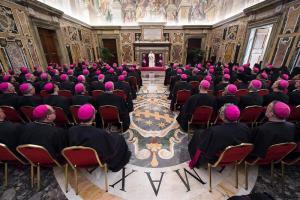 Periodistas juzgados por el Vaticano defienden su deber de desvelar secretos