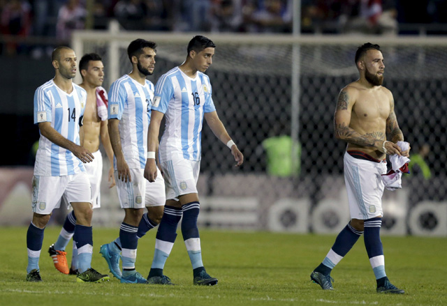 Pálida Argentina empata 0-0 con Paraguay, rescata primer punto en eliminatoria
