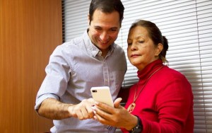 Concejal Rafael Del Rosario desarrolla en Chacao APP para denuncias en línea