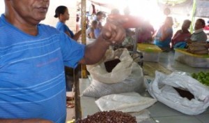 El kilo de café en el mercado de Puerto La Cruz cuesta 1200 bolívares