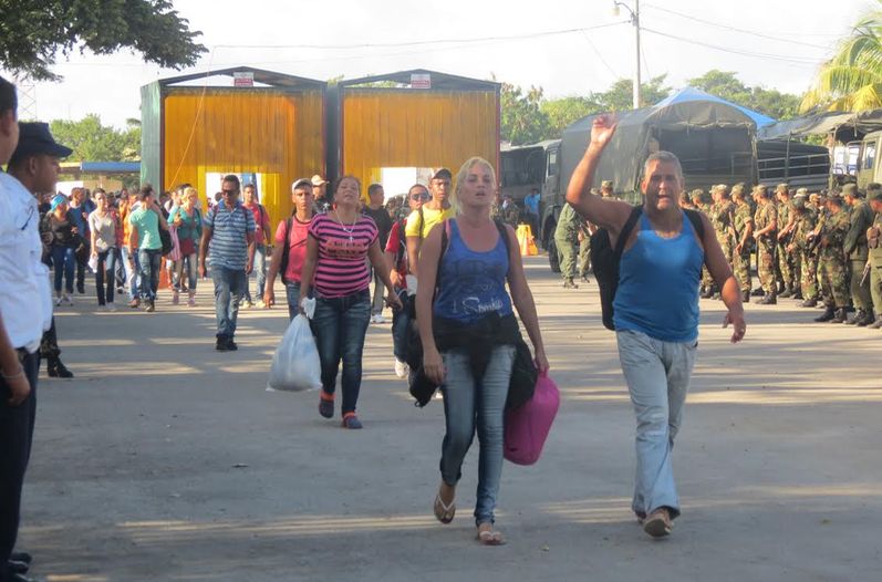 Nicaragua y Costa Rica “se pelotean” ilegales cubanos