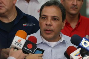 ¡Tiembla Bernardo! Nicolás amenaza con “cortar cabezas”: ¿Está claro ministro? (Video)