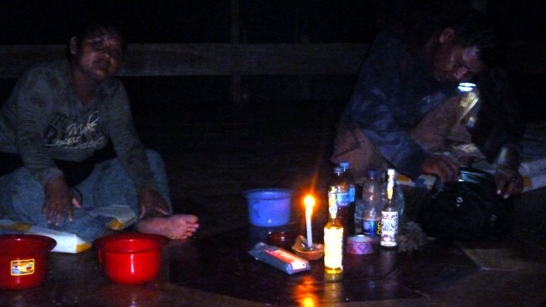 Un canadiense tomó “Ayahuasca” en un ritual y asesinó a un británico en Perú