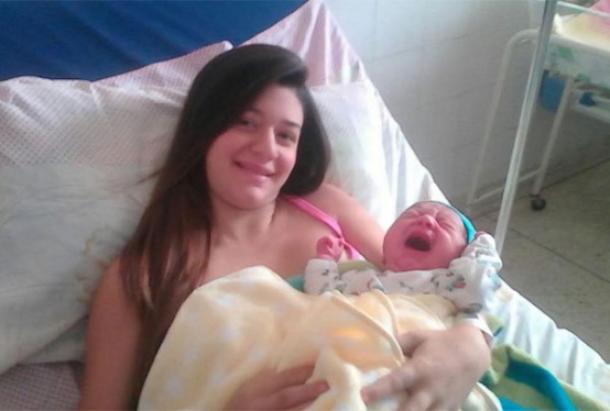 ¡Nació!….El primer bebé de 2016 en el Zulia (Fotos)