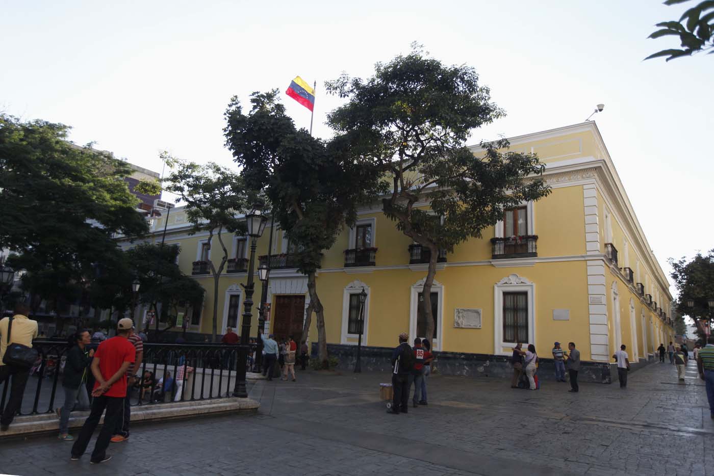 Gobierno bolivariano enviará nota de protesta a EEUU por sancionar a funcionarios rojitos