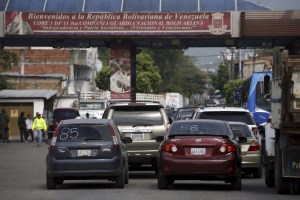 Venezolanos y colombianos piden apertura definitiva de la frontera (fotos)