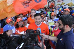 Armando Armas: Todos tenemos el deber de pedirle la renuncia a Maduro