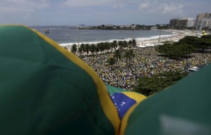 Masivas protestas contra Rousseff sacuden Brasil (fotos)
