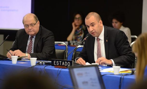 CIDH pide respetar derechos al aplicar seguridad en El Salvador y Venezuela
