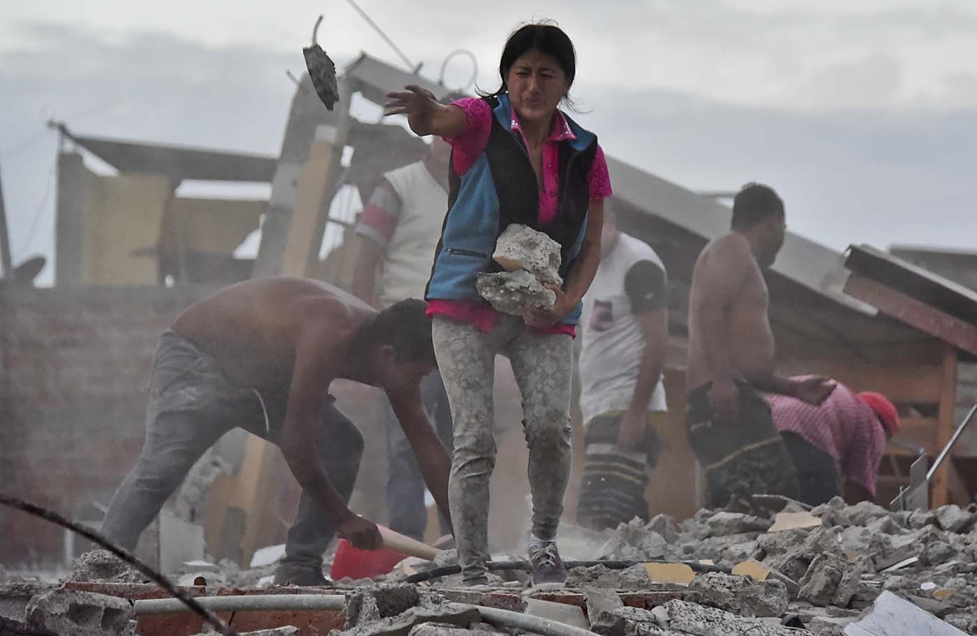 OPS advierte sobre riesgo de enfermedades en Ecuador tras terremoto