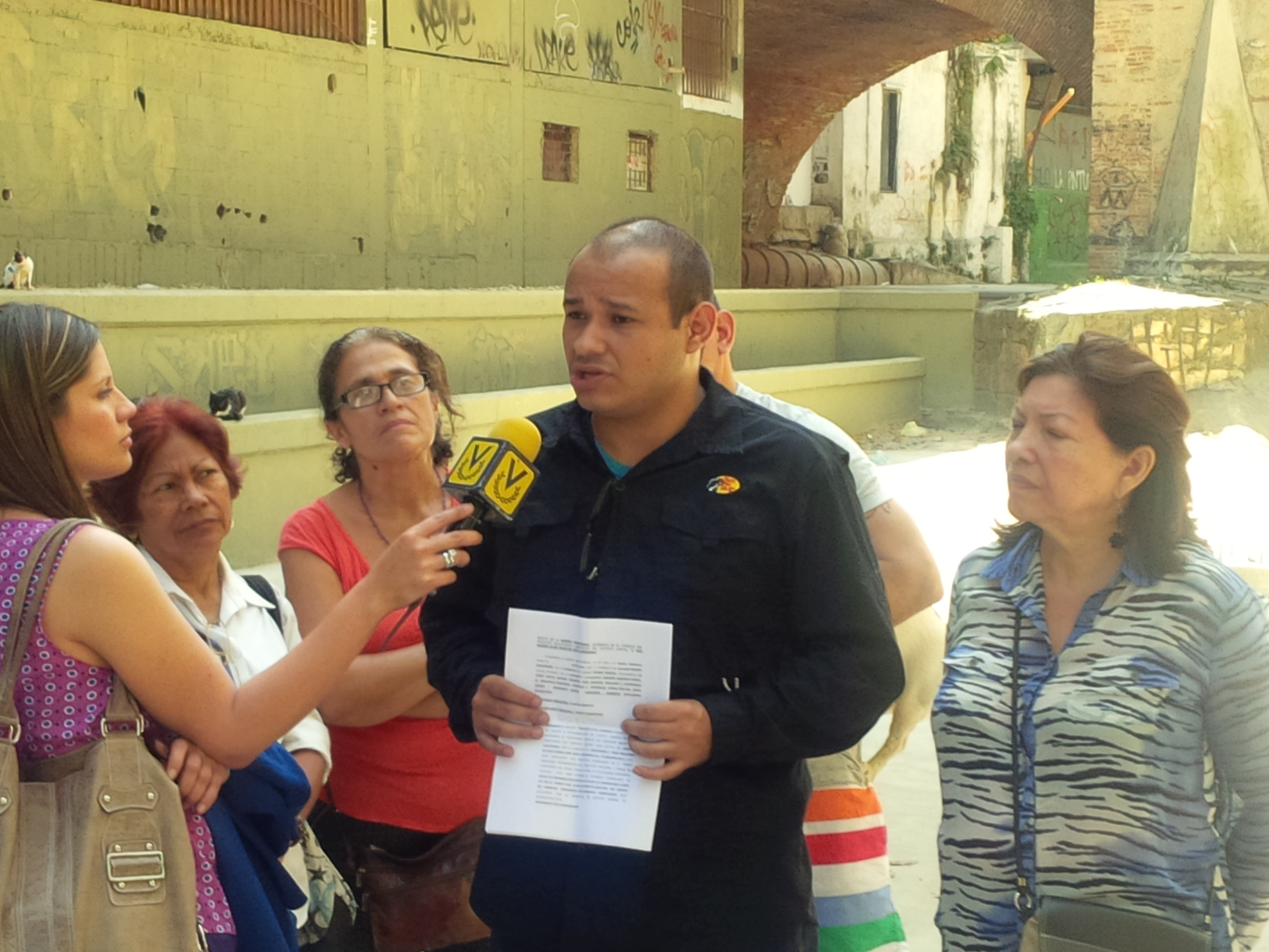 Denuncian que en el norte de Caracas tienen 4 días sin agua