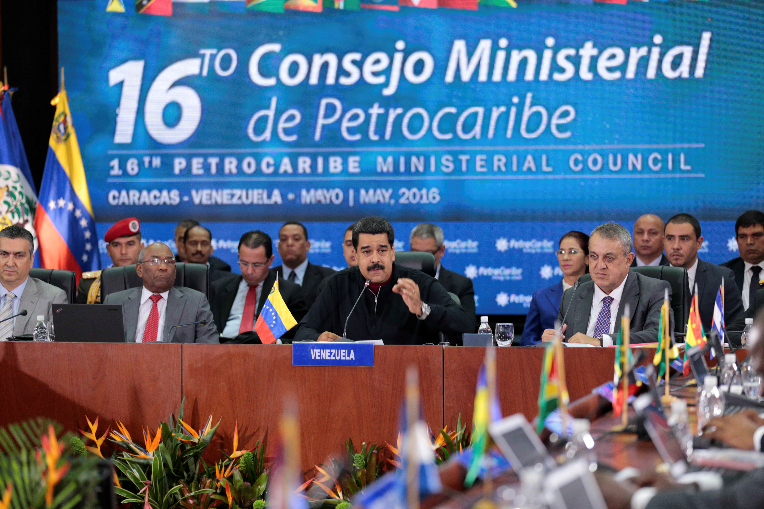 Por baja producción, Venezuela suspende entrega de petróleo a la mitad de los países del Caribe